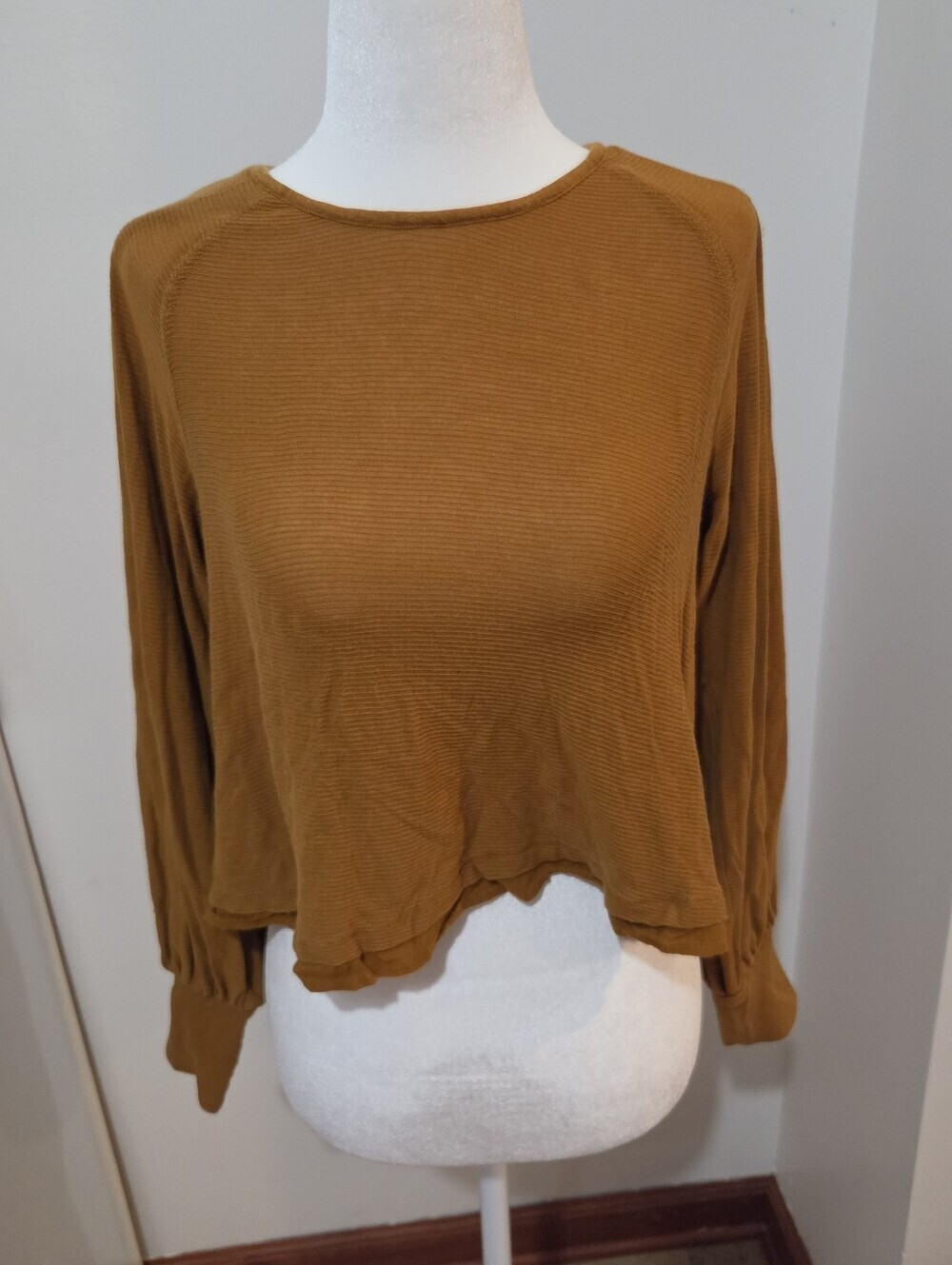 Free People Oversized Cropped Casual Boho Hippie Casual Sweatshirt | XS